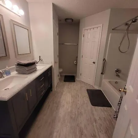 Beautiful 3 Bedroom Home 4 Minutes From The Beach Pensacola Exterior foto